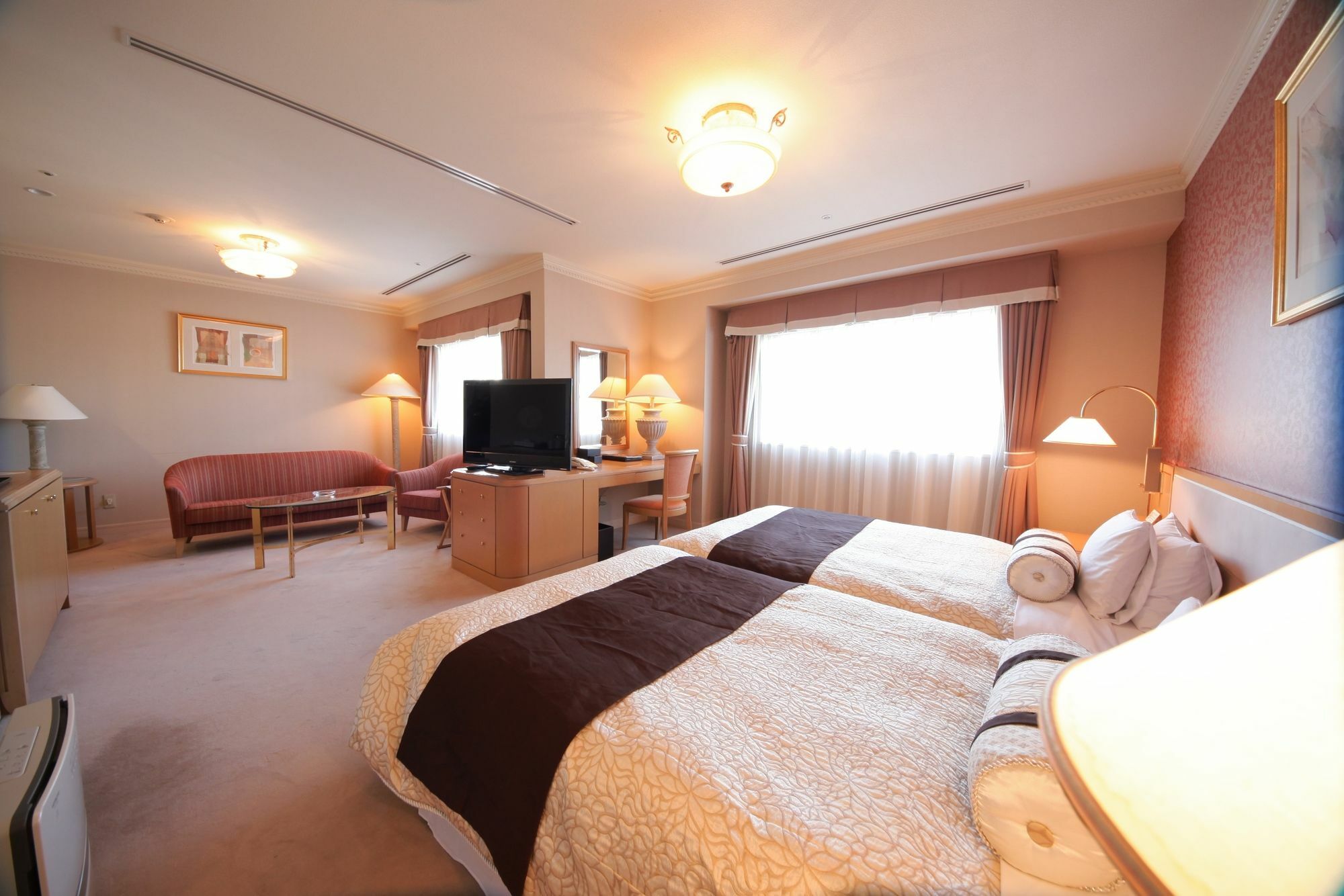 Numazu River Side Hotel מראה חיצוני תמונה